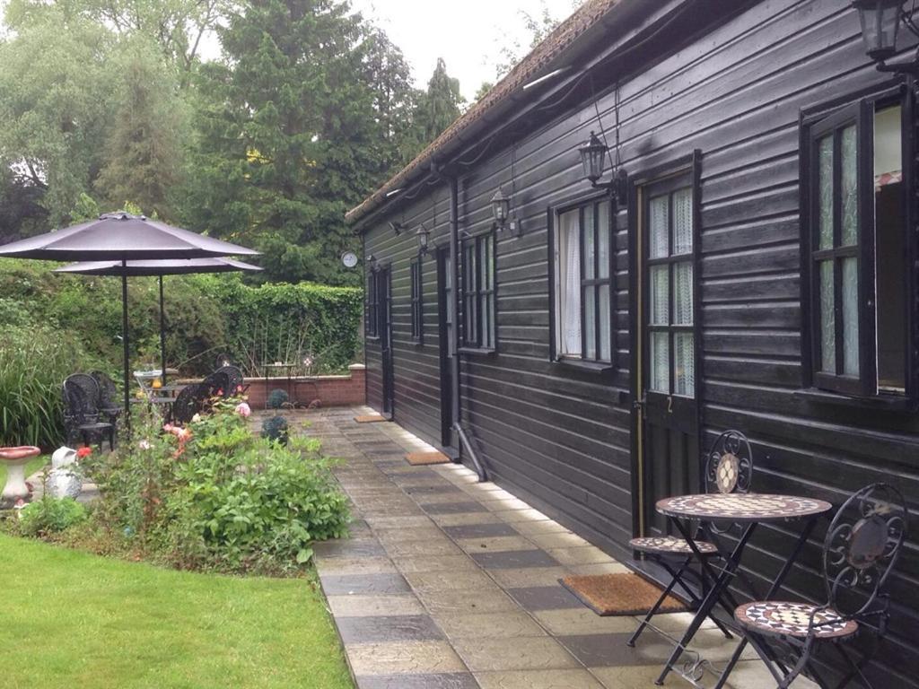 Bridge House B&B Coltishall Exteriör bild
