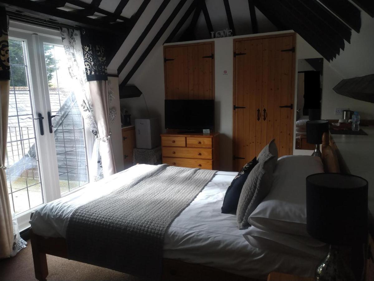 Bridge House B&B Coltishall Exteriör bild