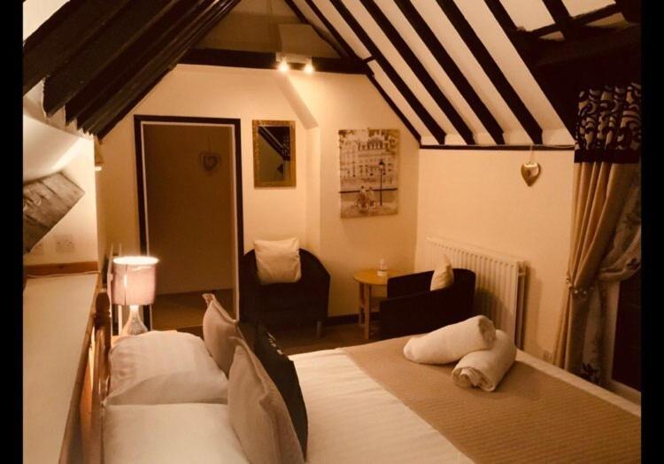 Bridge House B&B Coltishall Exteriör bild